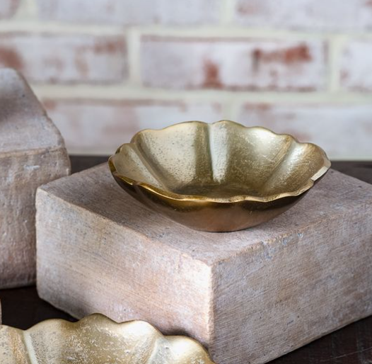 5" Wavy Rim Bowl